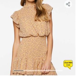NWT Forever 21 Ditsy Floral Smocked Mini Dress- Size Medium